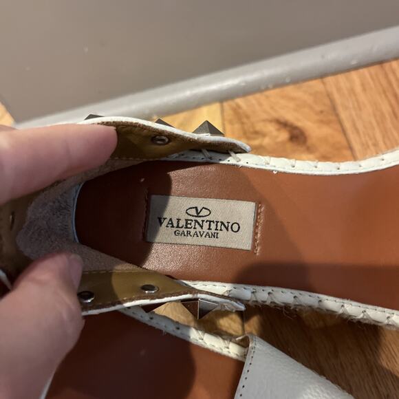 VALENTINO GARAVANI Rockstud Double Leather Wedge Espadrille Sandals Sz 39 / 9 - Picture 8 of 13